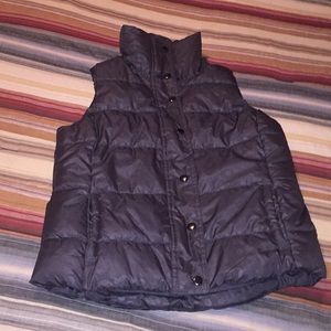 Animal print puffer vest.